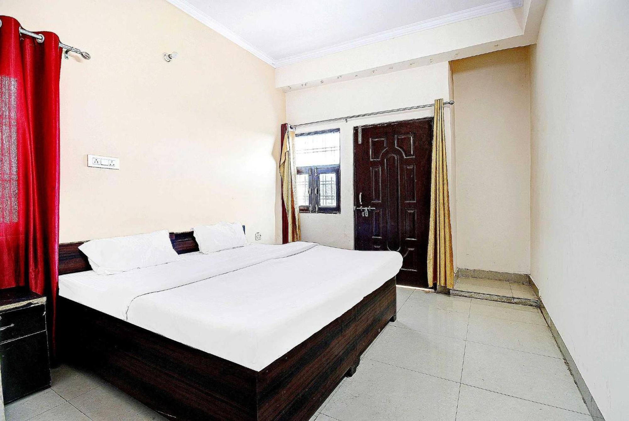 Hotel O Jr Hotel Лакхнау Екстер'єр фото