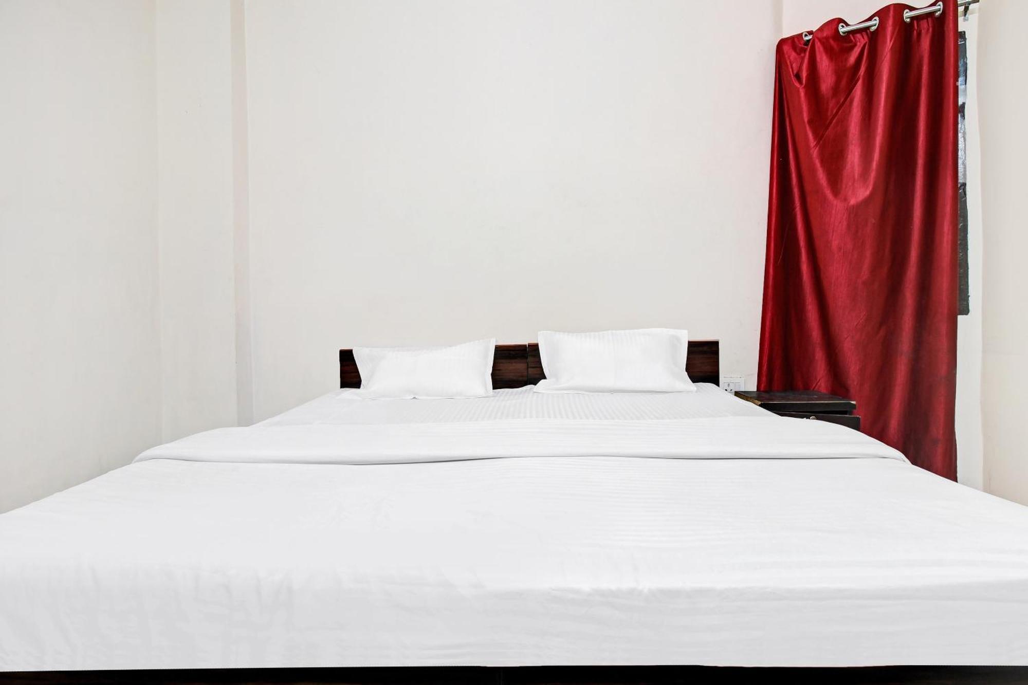 Hotel O Jr Hotel Лакхнау Екстер'єр фото