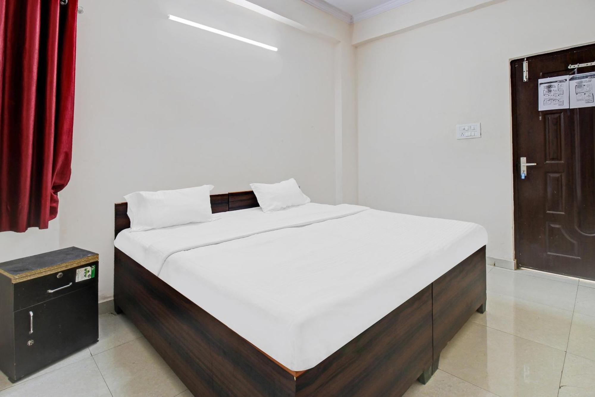 Hotel O Jr Hotel Лакхнау Екстер'єр фото